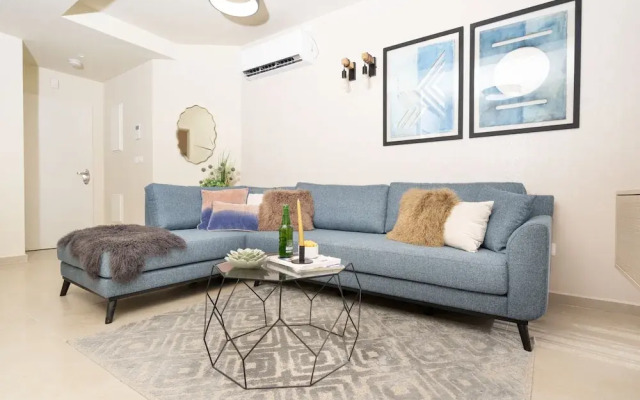 Luxury Keren Hayesod