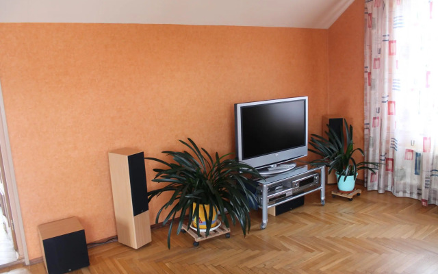 Guest house at 46 Lesnoy Prospekt