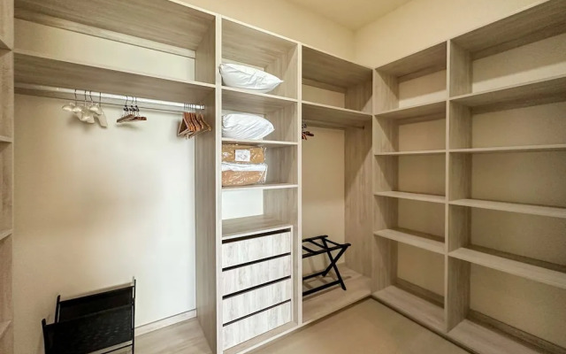 Sandy Beach 2BR Beachfront Getaway