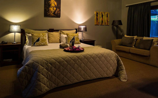 Thatchwood Country Lodge