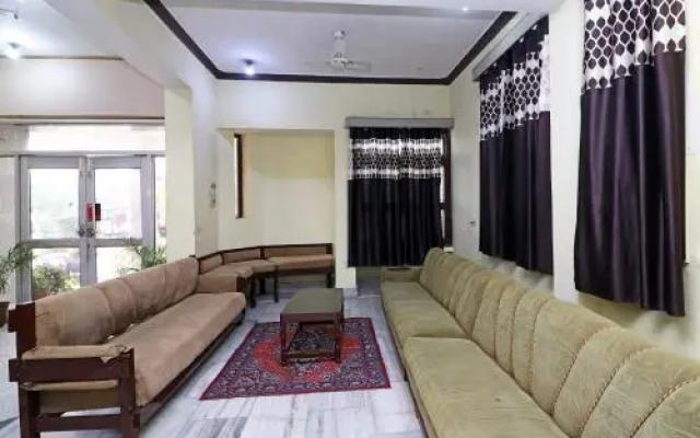 Hotel Uruvela International by OYO Rooms