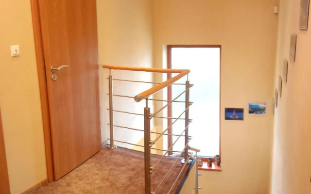 Lovely apartment, Garden, Parking, Wifi, Netflix