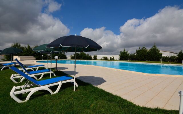 Domus Aurea Resort