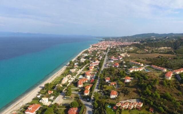Lapis Luxury Villa