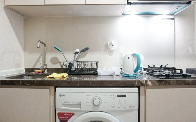 Chic and Cozy Studio Apartment at Puri Mansion