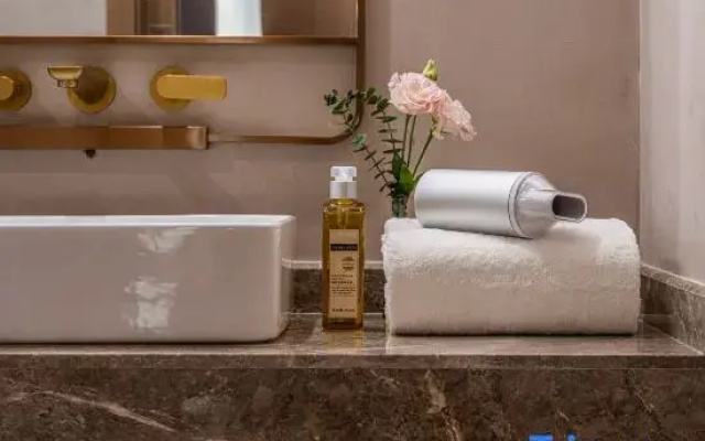 Manxin Hotel Qingdao Xinduxin