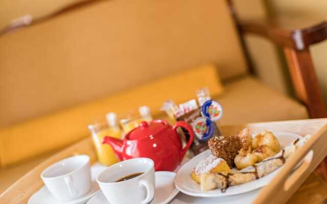 Theatro Hotel Odysseon