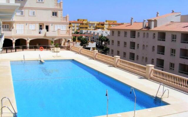 Pleasant apartment in Almerimar with shared pool