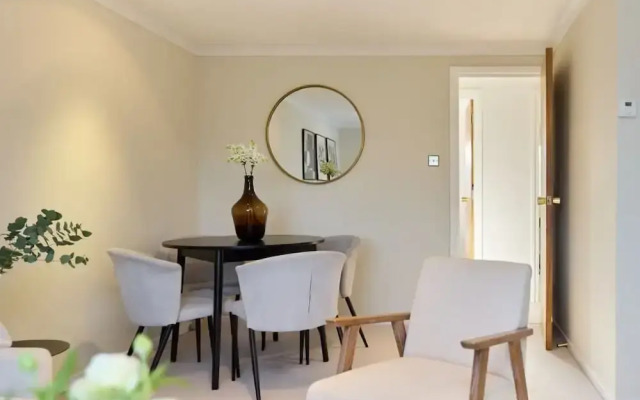 The Kennington Park Retreat - Inviting 2bdr Apartment