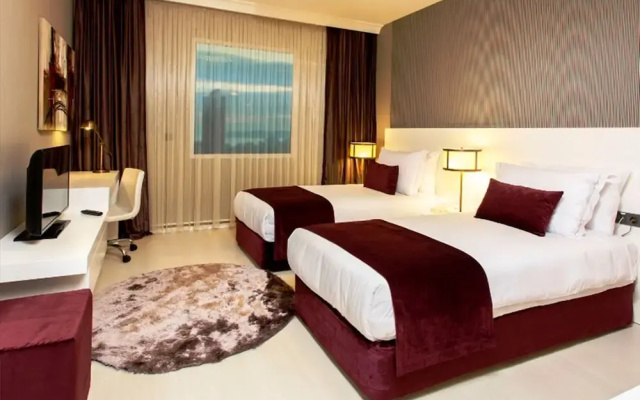 Flora Suites