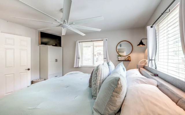 Half-mi to Trails: Pet-friendly Home in Flagstaff!