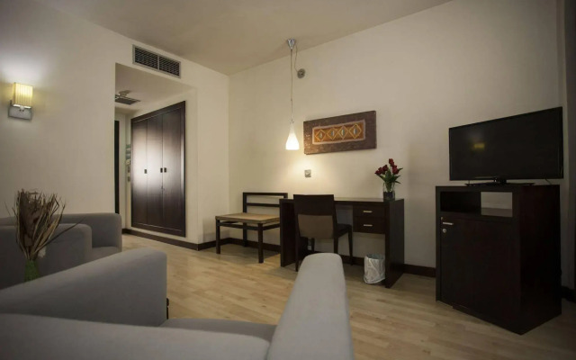 Hotel Puerta de Ocaña