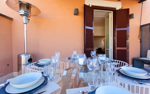 Centini Toni Suite Luxury Rooftop