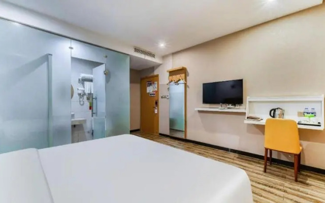 Vatica Hangzhou Xiasha Media College Hotel