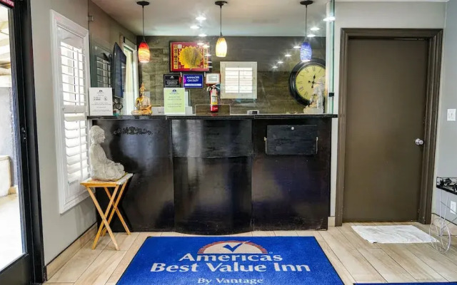 Holiday Lodge Motel Antioch