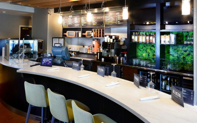 Courtyard by Marriott Beckley