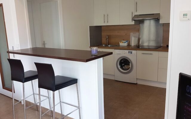 Studio In Argenteuil With Wifi