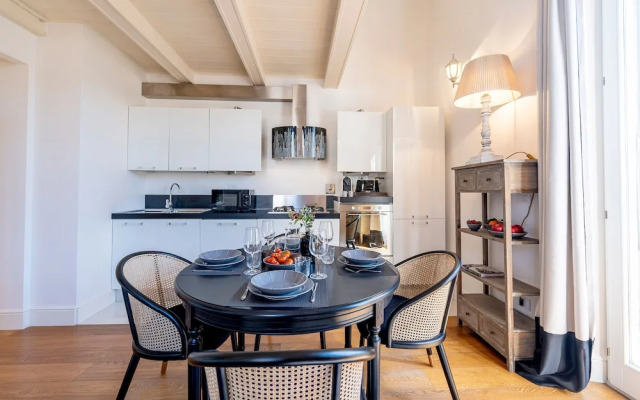 Genteel Home Scarlatti