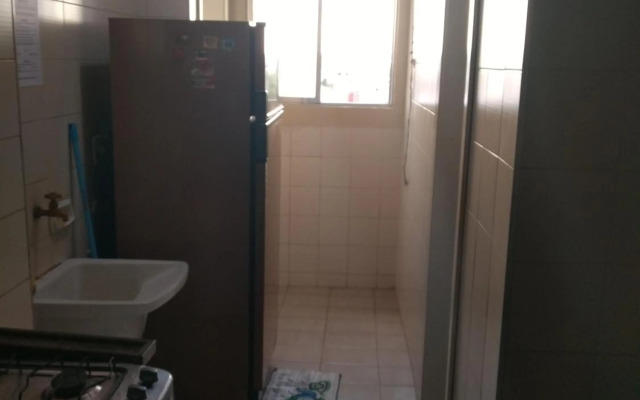 Suíte com Cozinha independente em Apartamento