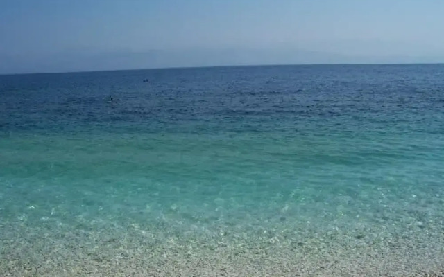 The Harmony - Beachfront sea View Apartment