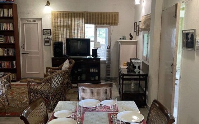 Tree of Life Dak Bungalow, Dera Bassi