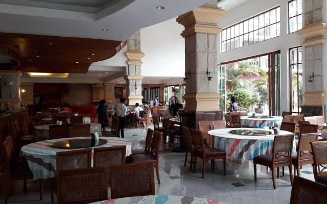 Mike Orchid Resort