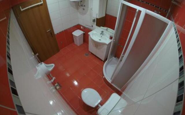 Apartments And Rooms Tino