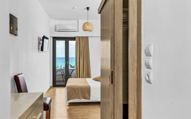 Sunset Beach Hotel