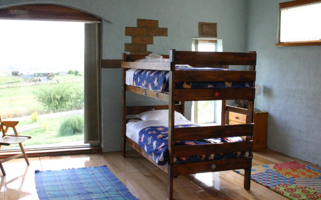 Cherry Top Farmstay - Boutique Eco Village