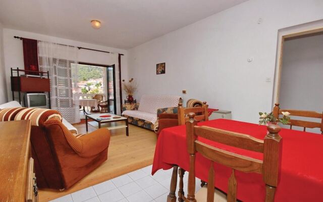 Nice Home in Brna With 3 Bedrooms and Wifi