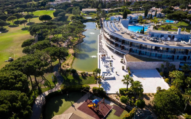 Vila Sol Villas & Residences