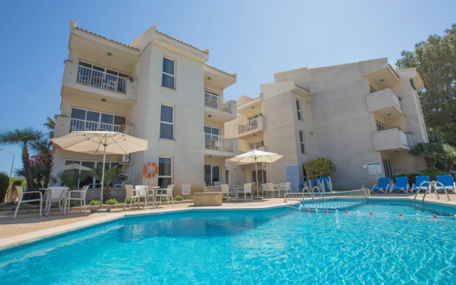 Apartamentos Massol