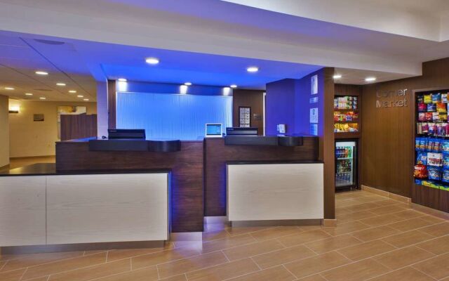 Holiday Inn Express Reston Herndon-Dulles Airport