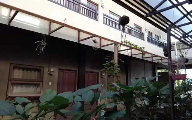 Suja Cikditiro Guesthouse
