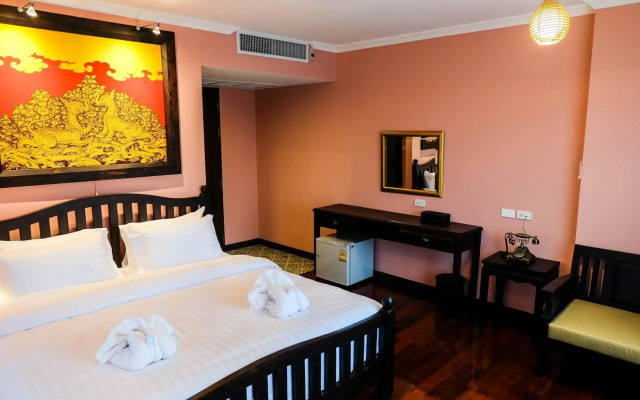 Siri Heritage Bangkok Hotel