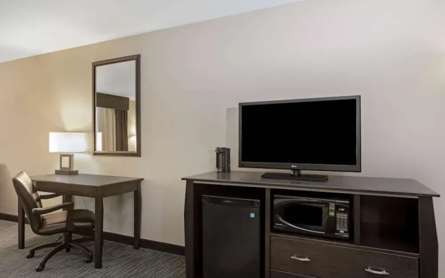 La Quinta Inn & Suites Sioux Falls
