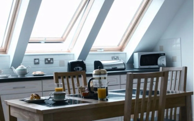 Kernow Homes - Travel accommodation
