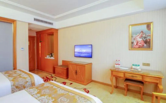 Vienna 3 Best Hotel (Nanchang Qingshan Lake High-tech)