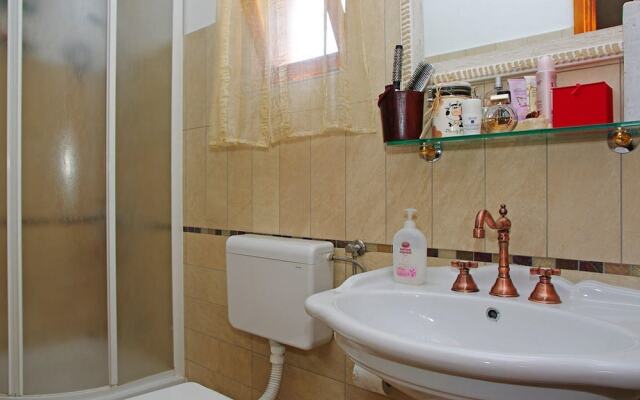 Enticing Holiday Home in Korčula Near Seabeach