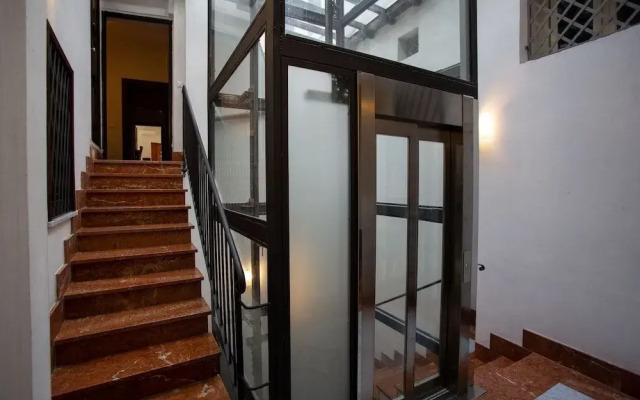 Quattro Canti Charming Flat