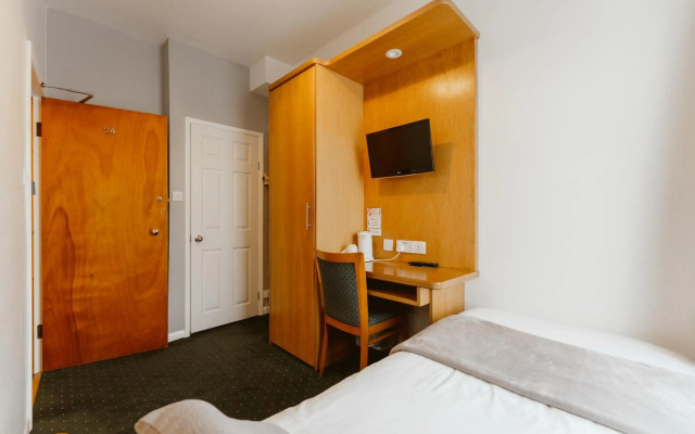 Star Hotel