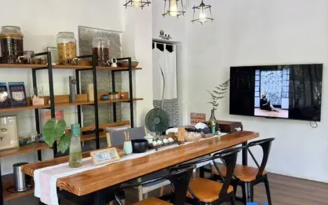Qingxi Xiangshe Hostel
