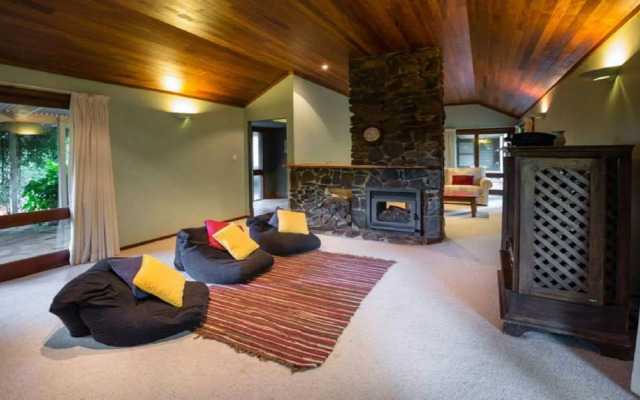 Mt Glorious Getaways