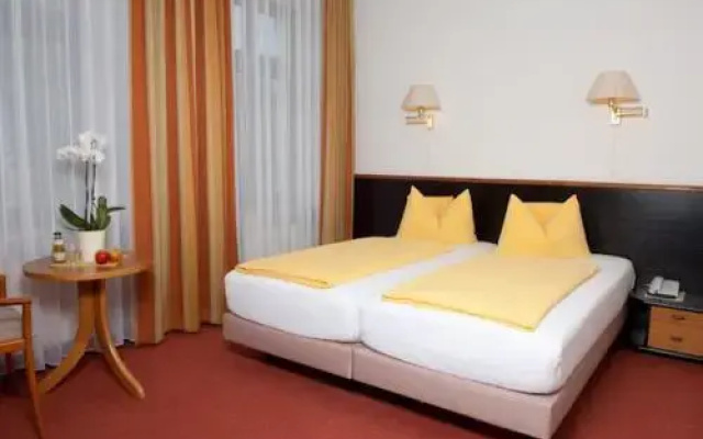 Hotel an der Rennbahn