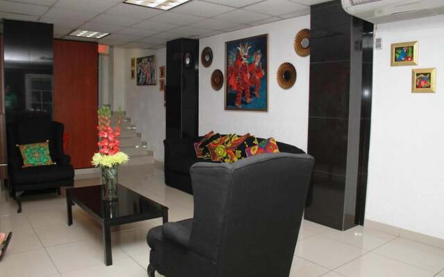 Hotel California Panama