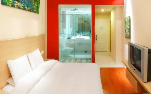 HanTing Hotel (Beijing Wukesong Dacheng Road)