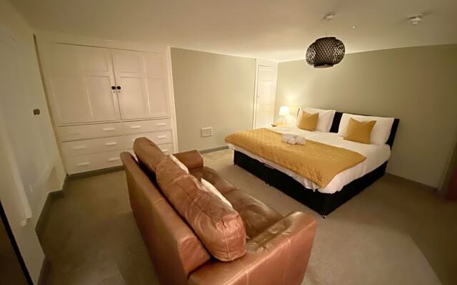 The Herbalist Rooms