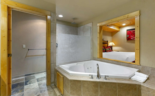 Best Western Ponderosa Lodge