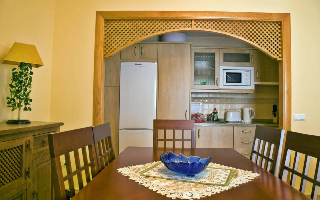 Apartamentos Turísticos Casa de La Borrega