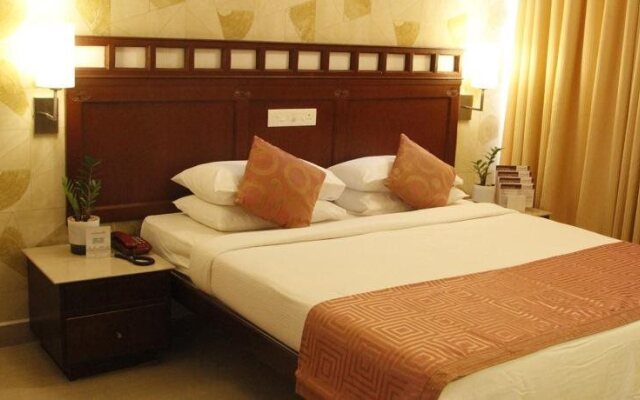 Hotel Raj Residency